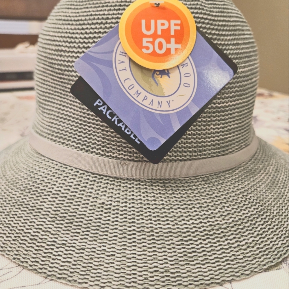 Walleroo Tori bucket hat